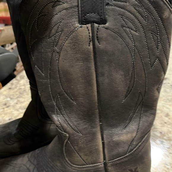 Frye cowboy style boot - Picture 6 of 11